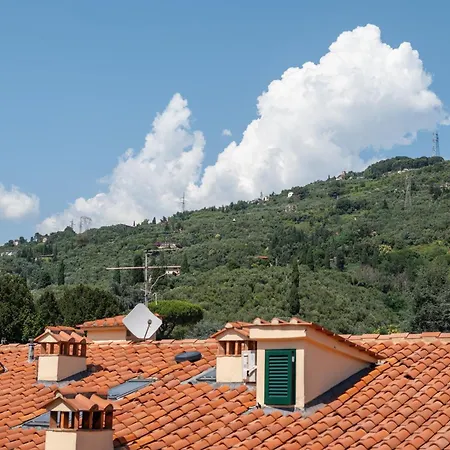 Angolo Sui Tetti A *