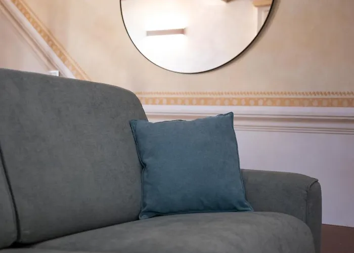 Angolo Sui Tetti A * Pietrasanta