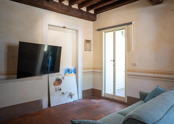 Angolo Sui Tetti A Διαμέρισμα